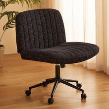 Ergonomischer Drehstuhl mit breitem Sitz und Stoffkissen