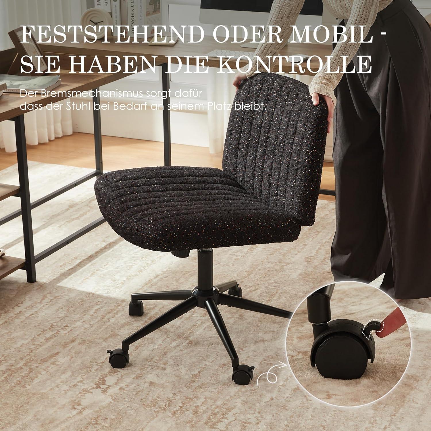 Schwarzer Drehstuhl mit Feststellrädern und Taschenfederkissen, ergonomisches Design