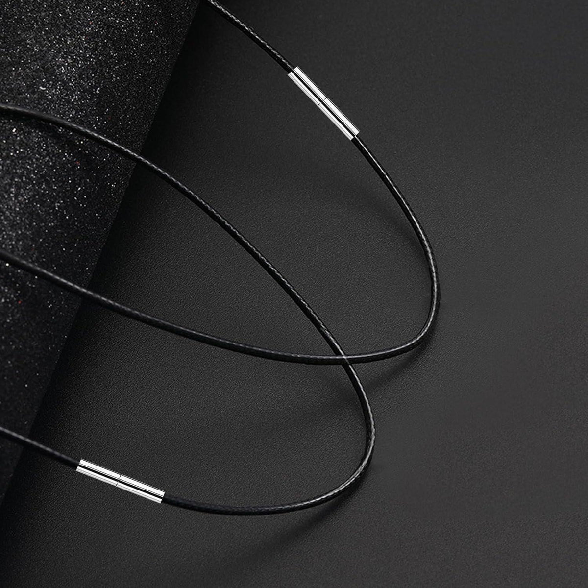 Geflochtene Halskette mit Edelstahlverschluss, 1.5-3mm in Lederoptik