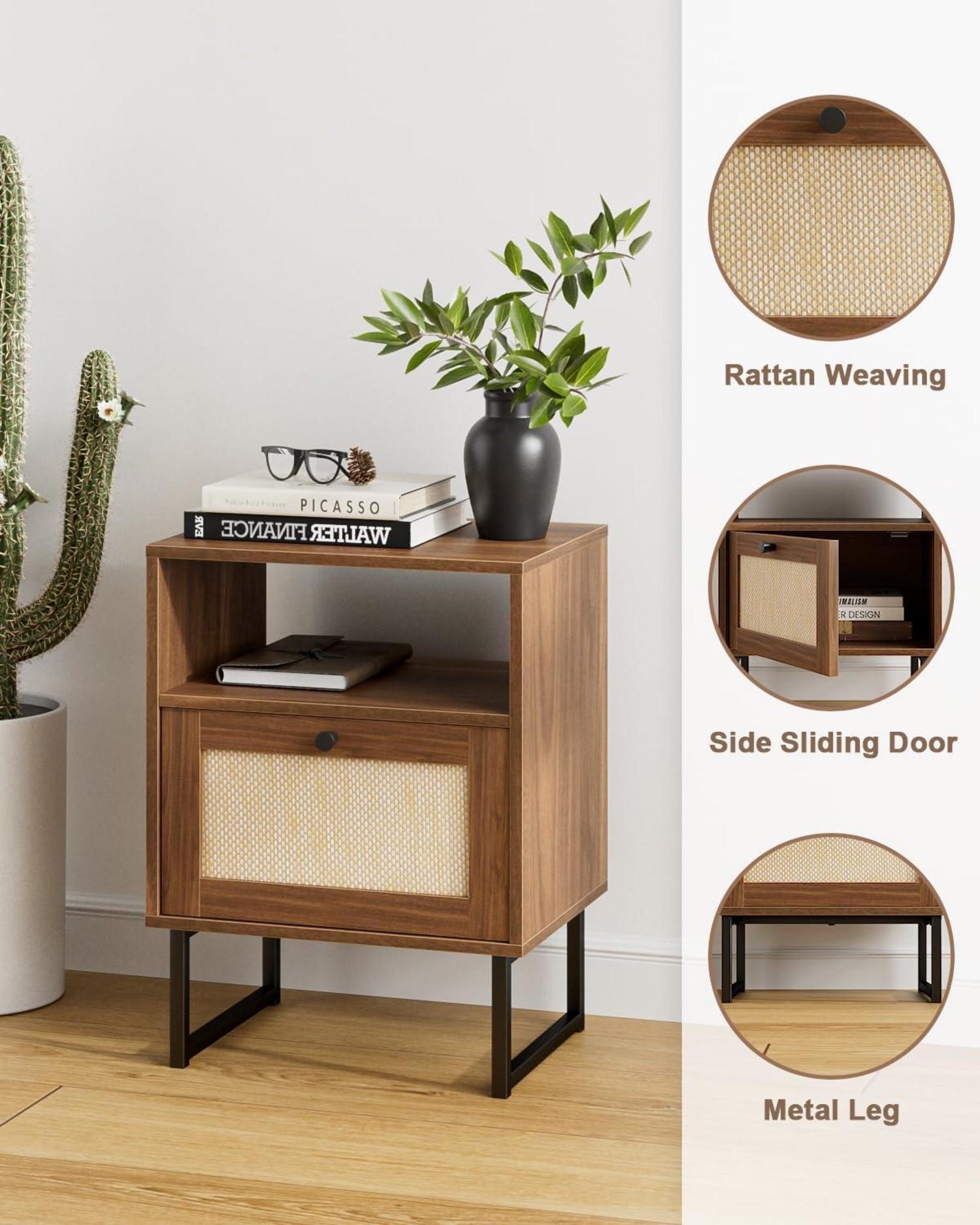 Rattan Nachttisch mit Schublade und Regal, Boho Design, Gold Frame