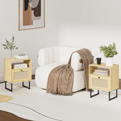Boho Nachttisch aus Rattan mit Eichenregal und Schublade