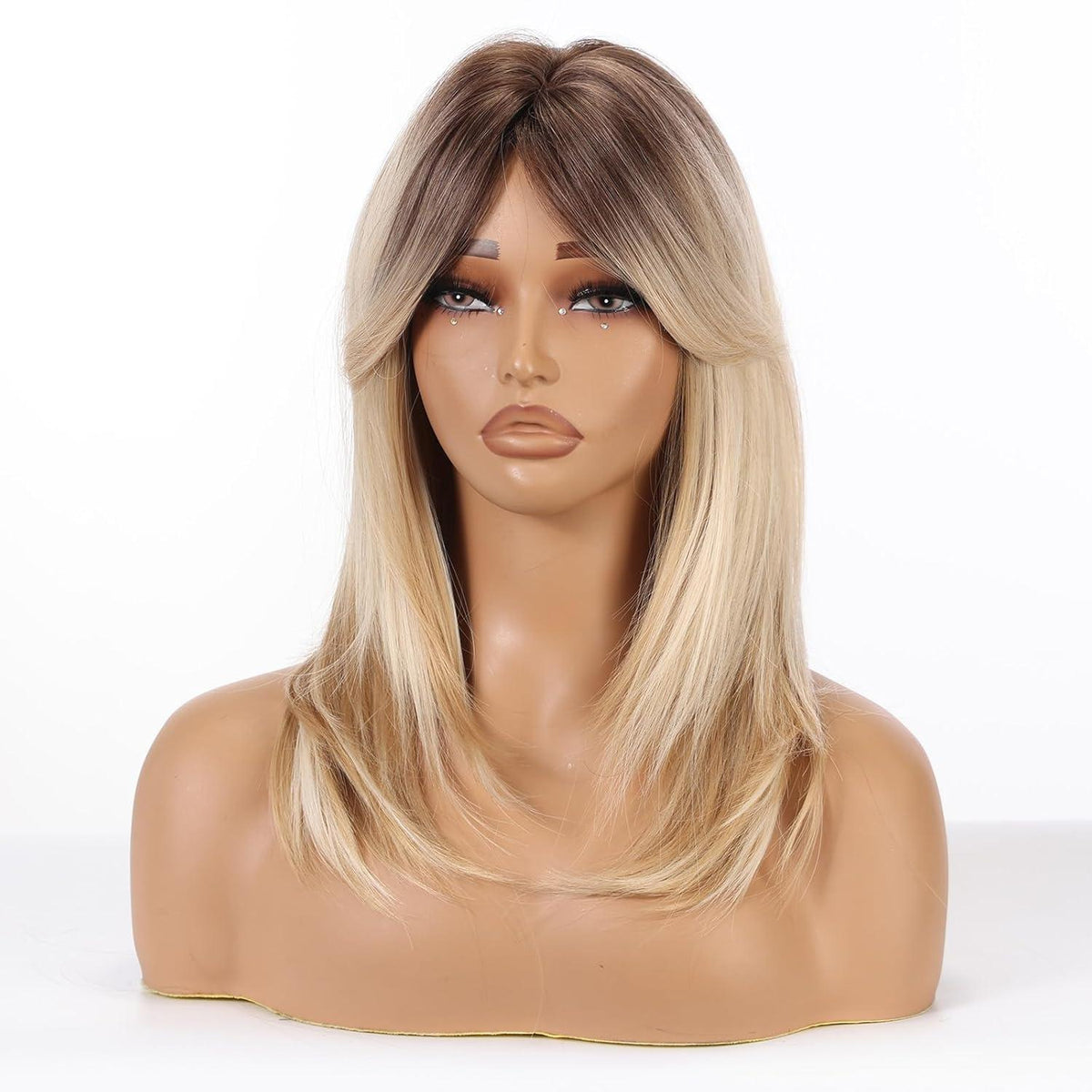 Schmutzige Blonde Perücke mit Pony – Schulterlang & Hitzebeständig
