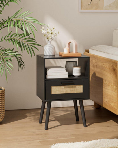 Rattan Nachttisch Schwarz mit handgefertigten Schubladen, Holz Akzenttisch