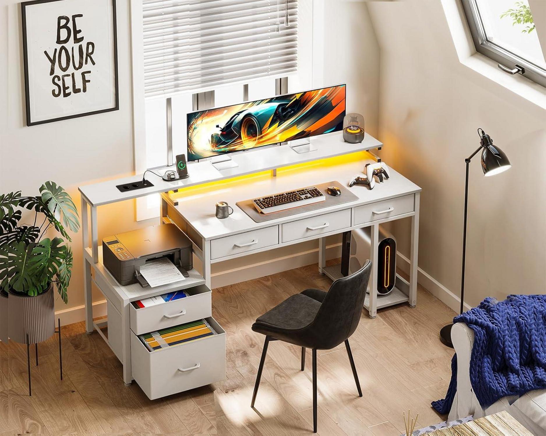 Schreibtisch mit 5 Schubladen Stoff LED-Monitorständer 140x48cm