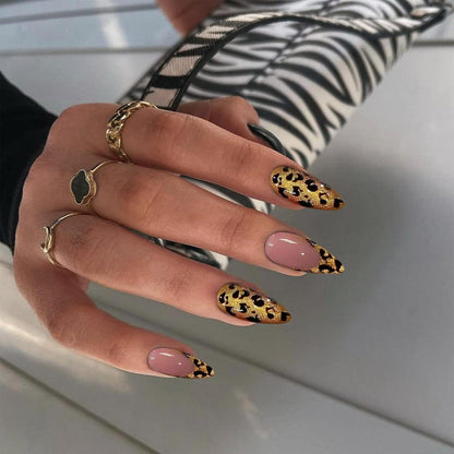 24 Leopard French Press On Nails mit Gold Print, Voll Abdeckung
