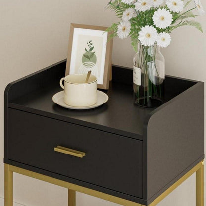 Schwarzer moderner 3-Tier Nachttisch mit Schublade und Regal