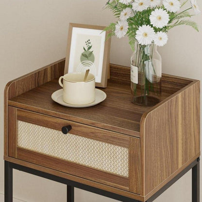 HEYZOEY Rattan Nachttisch mit Schublade und Regal, Nussbaum braun