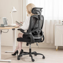 Ergonomischer Bürostuhl mit hoher Rückenlehne und