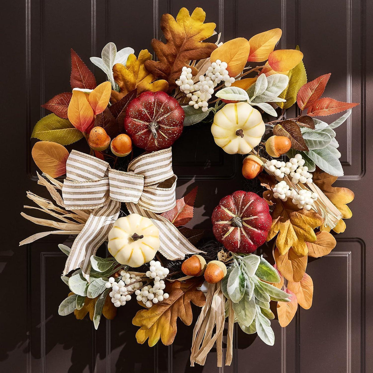 Herbstkranz 45cm mit Kürbis, Ahornblatt & Beeren für Tür