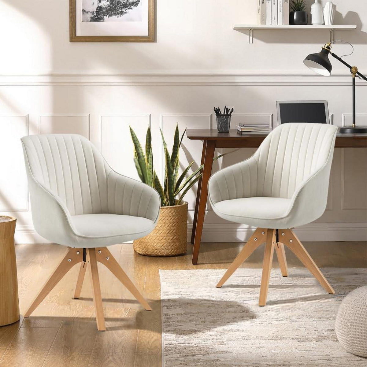Drehbarer Esszimmerstuhl 2er Set Beige Samt mit Eichenholzbeinen
