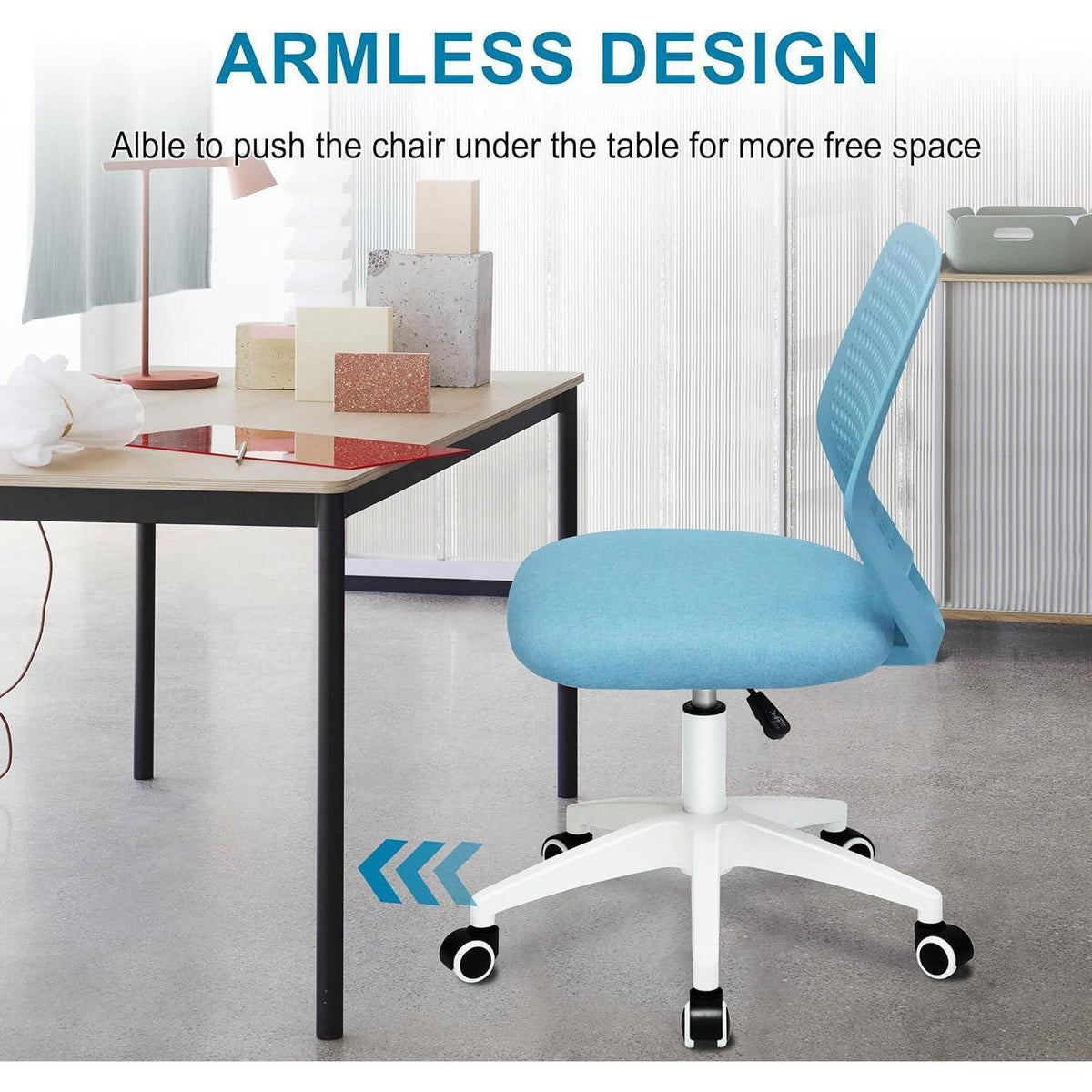 Ergonomischer Bürostuhl mit Netzrücken und Rollen, blau