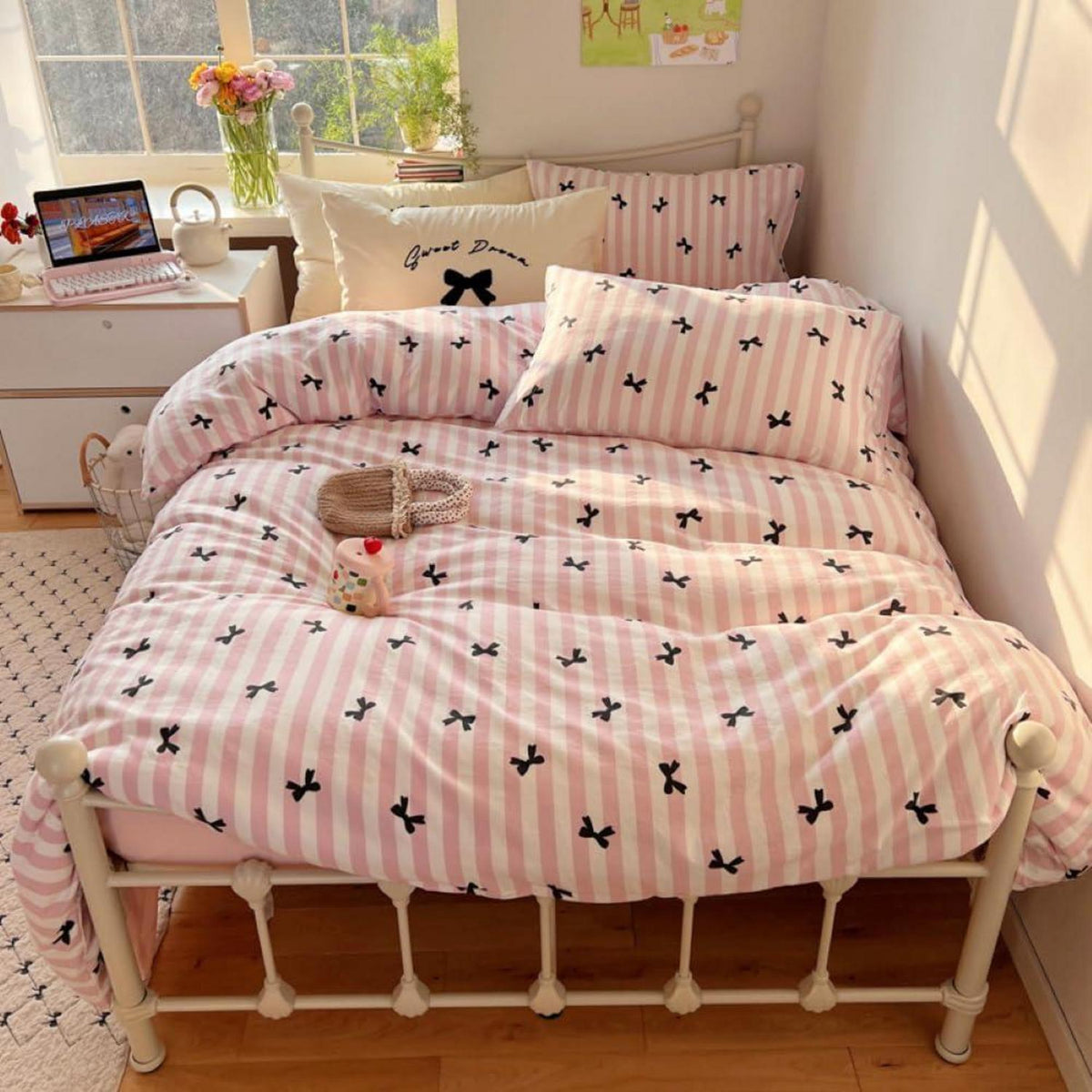 Bettwäsche Set 200x220 Weiß Rosa Schwarz Streifen Schleifen Mädchen