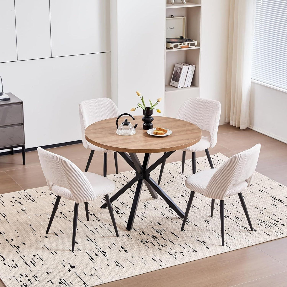8 Esszimmerstühle mit Cordbezug, Beige – Bequem & Modern