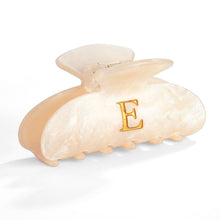 Goldener Buchstabe E Haarklammer - Antiallergisch & Langlebig