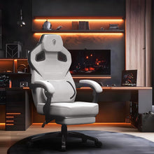 Ergonomischer Gaming-Stuhl mit Fußstütze und