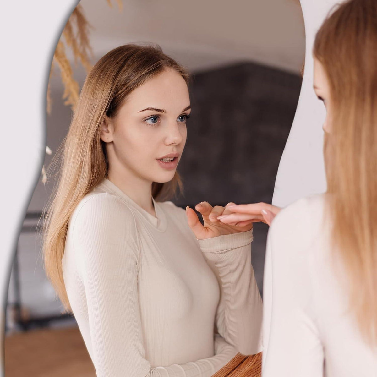 Asymmetrischer Wandspiegel Wellen-Design 160x60cm
