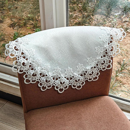 Runde Tischdecke Blumenstickerei 58cm – Elegante Tischdekoration