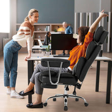 Ergonomischer Bürostuhl mit Fußstütze und Lendenwirbelstütze