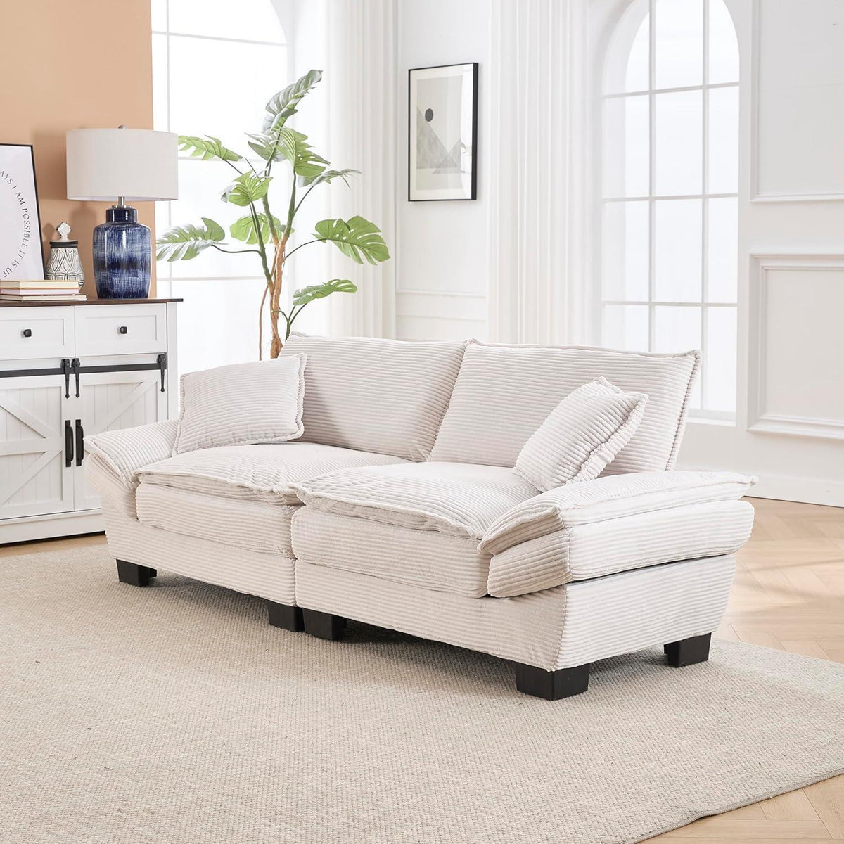 Modernes 2-Sitzer Polstersofa mit gepolsterten Armlehnen (Beige)