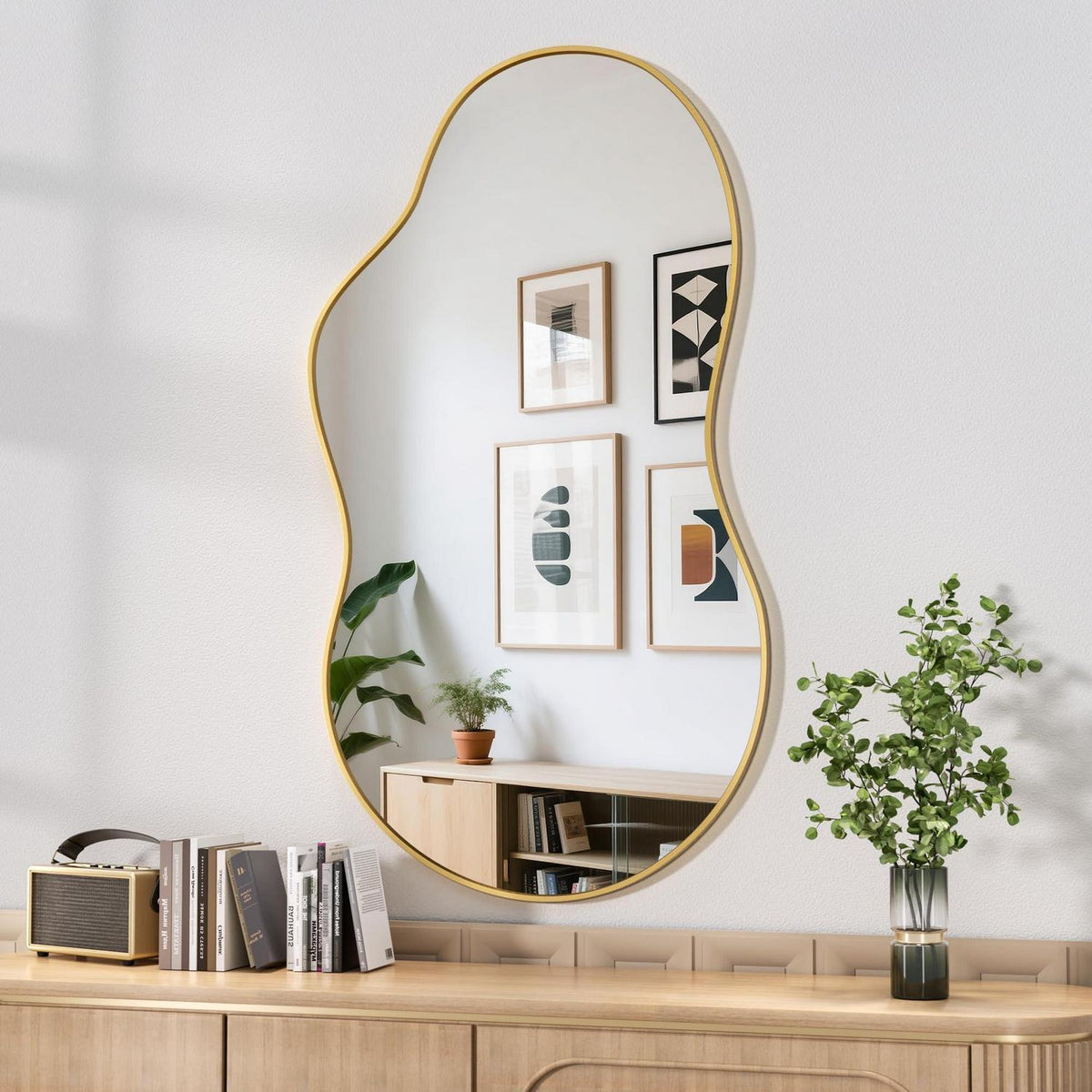 Asymmetrischer Wandspiegel Gold 66x116cm – Dekorativer Spiegel für Wohnzimmer