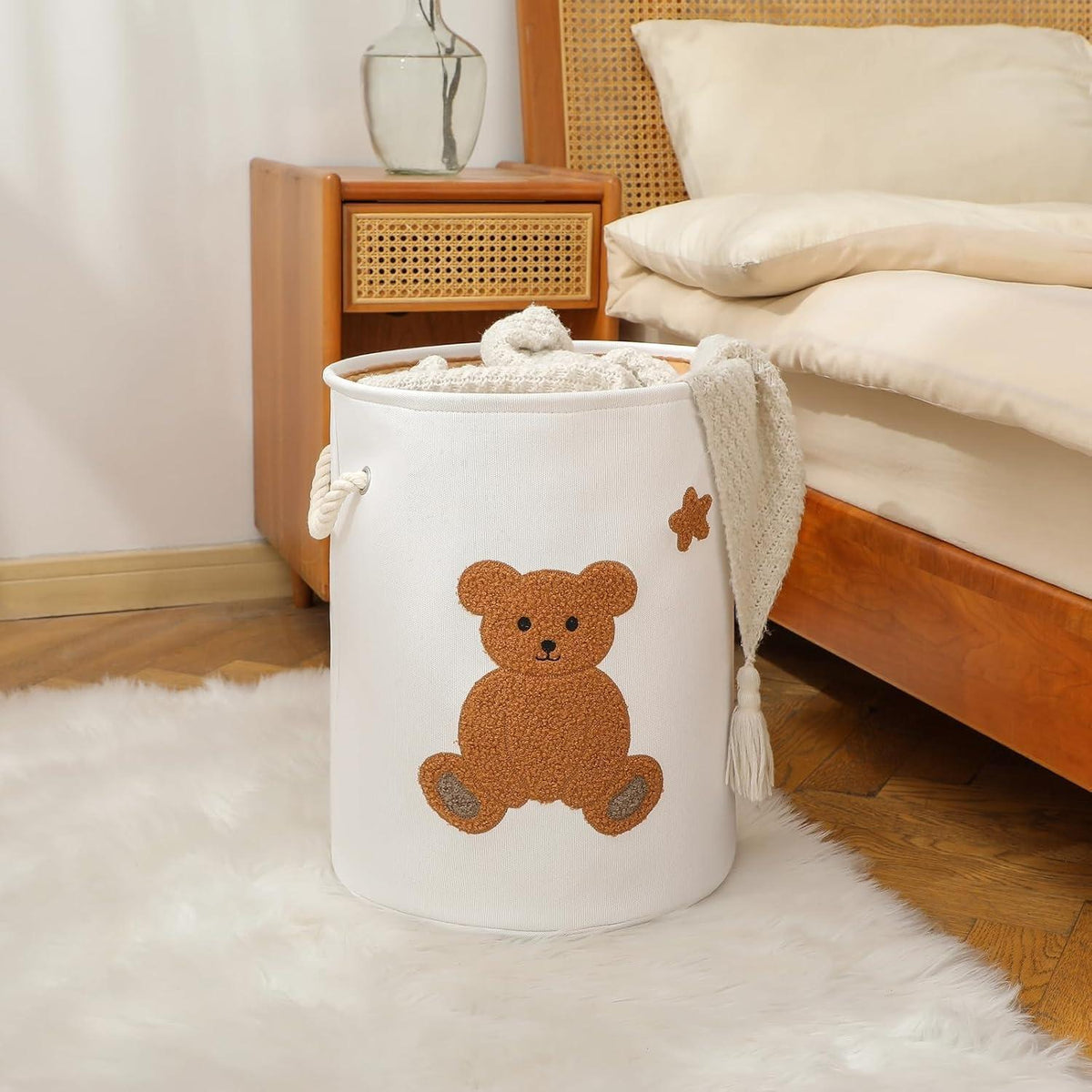 Baby Wäschekorb Bär – Faltbarer Wäschesammler für Kinderzimmer