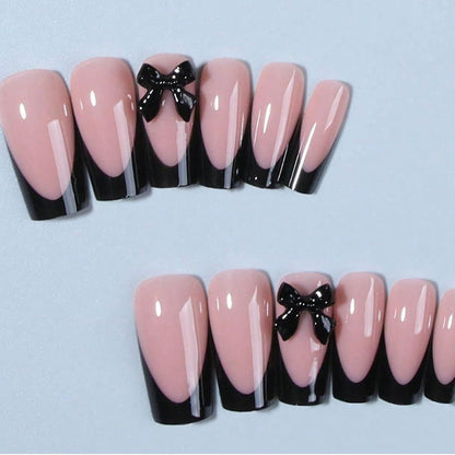 Französische Nagelspitzen Schwarz – 24 Stk. Aufkleber & Nagelfeile