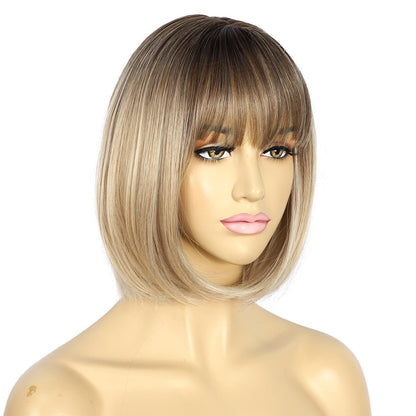 Blond Bob Perücke mit Pony – Kurzes, natürliches Haar