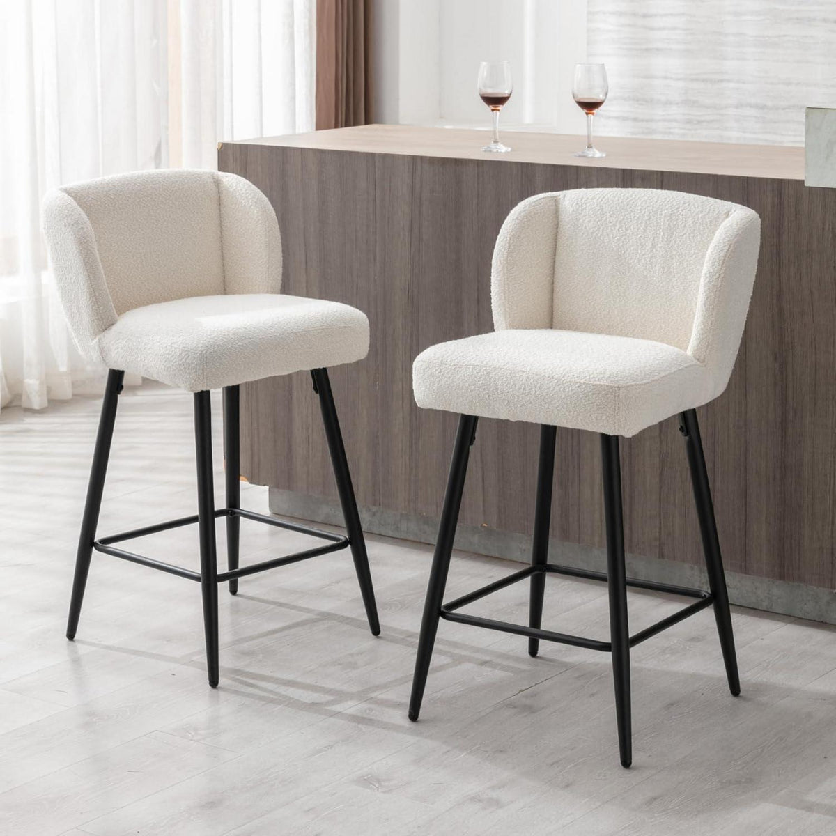 Moderner Barhocker 2er Set mit Kunstfell & Metallfüßen Weiß