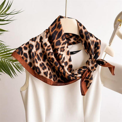Damen Halstuch Polyester Seidenlook 70x70 cm Leopard Brown Black
