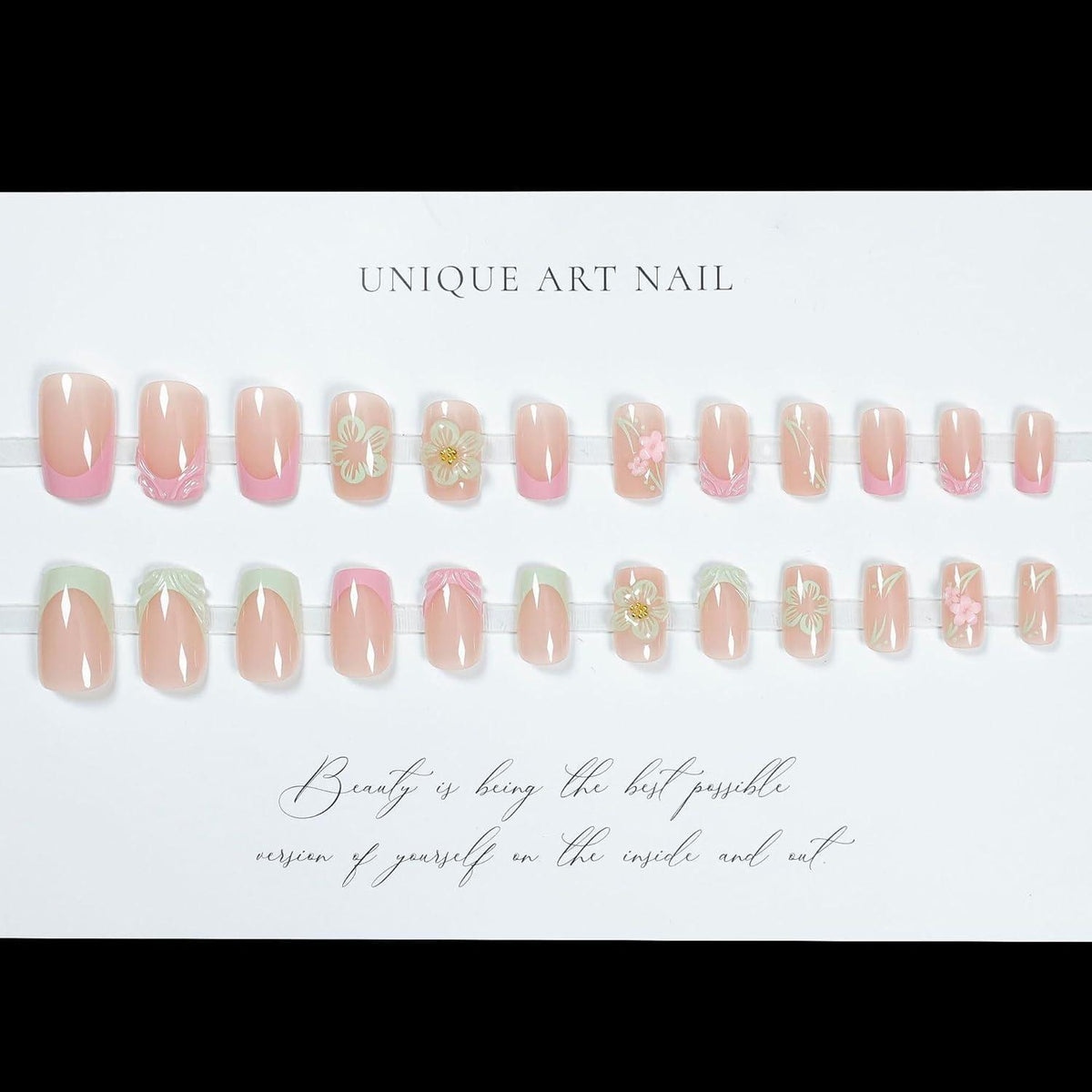 Kurze, grüne & rosa French Press on Nails mit Blumen Design