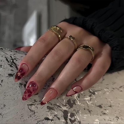 Press on Nails Almond Rot Blumen Design – 24 Stück mit Zubehör