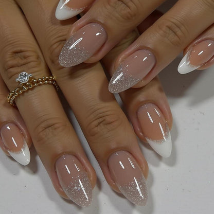 Kurze French Tip Press On Nails – 24 Stück, Design Nagelspitzen