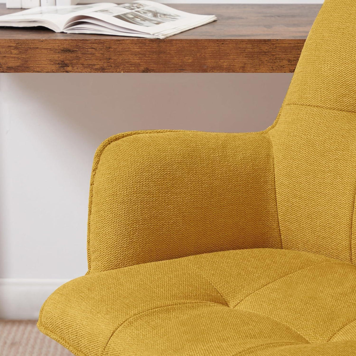 Drehbarer Sessel Gelb Bouclé – Wohnzimmer & Schminktisch