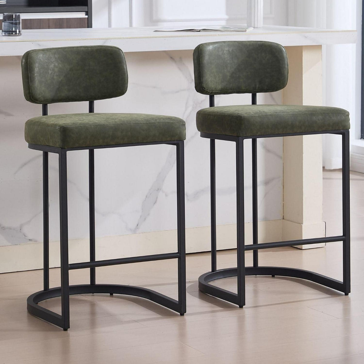 Grüner Barhocker mit Fußstütze – 2er Set, Industriestil