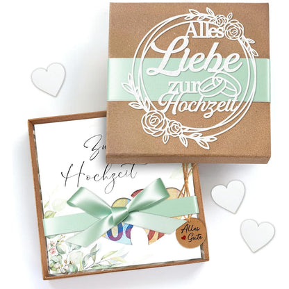Geldgeschenk Hochzeit: Elegante Geschenkbox mit Karte & Herz-Holzspänen
