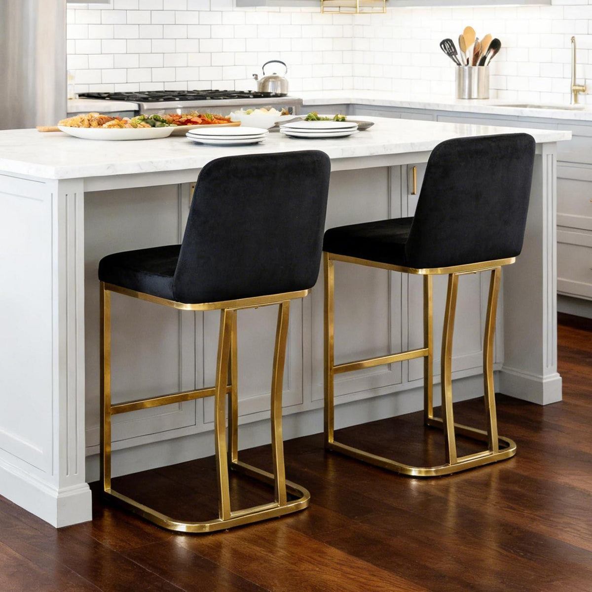 Barhocker 2er Set Samt mit goldenen Beinen
