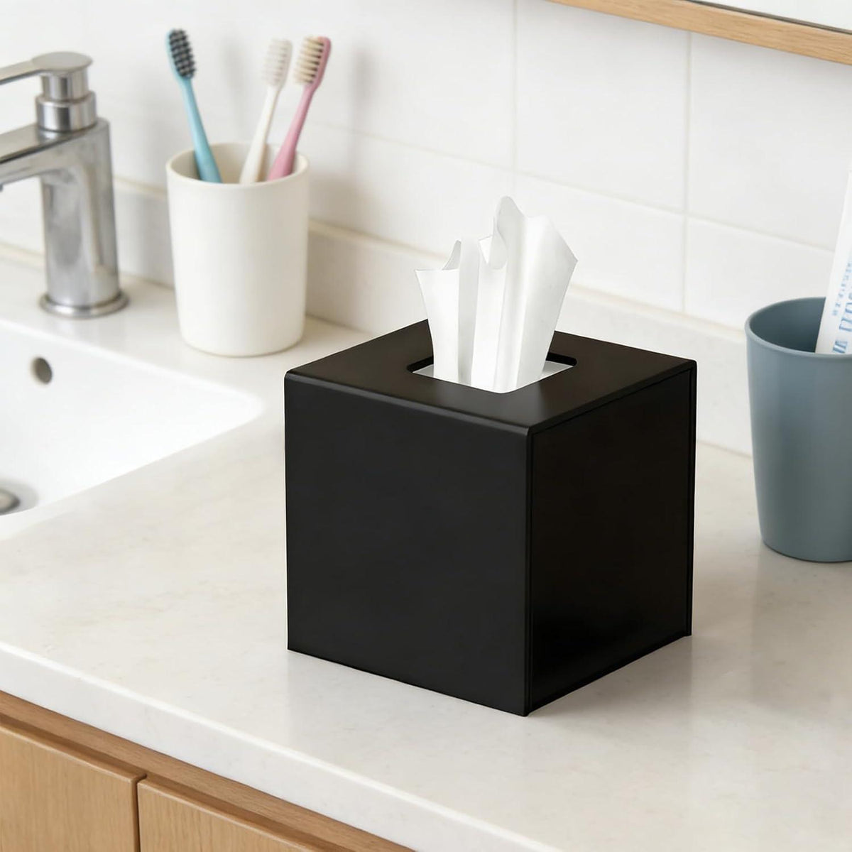 Acryl Taschentücherbox Schwarz mit Magnetabdeckung