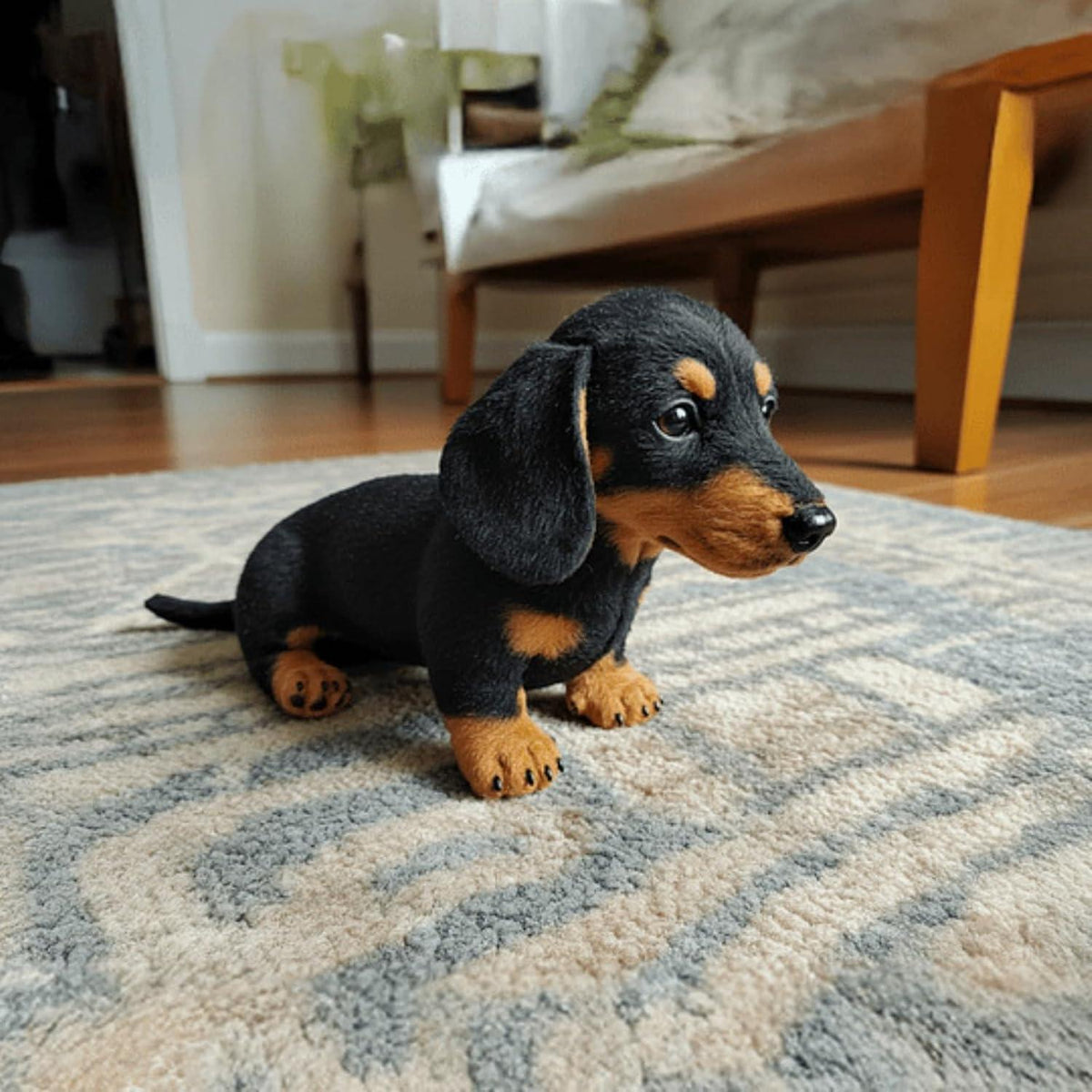 Realistischer Plüschhund (22 cm, Schwarz) – Kuscheliger Begleiter