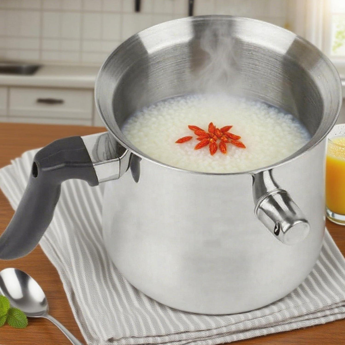 1.5L Edelstahl Milchtopf mit Deckel & Pfeife