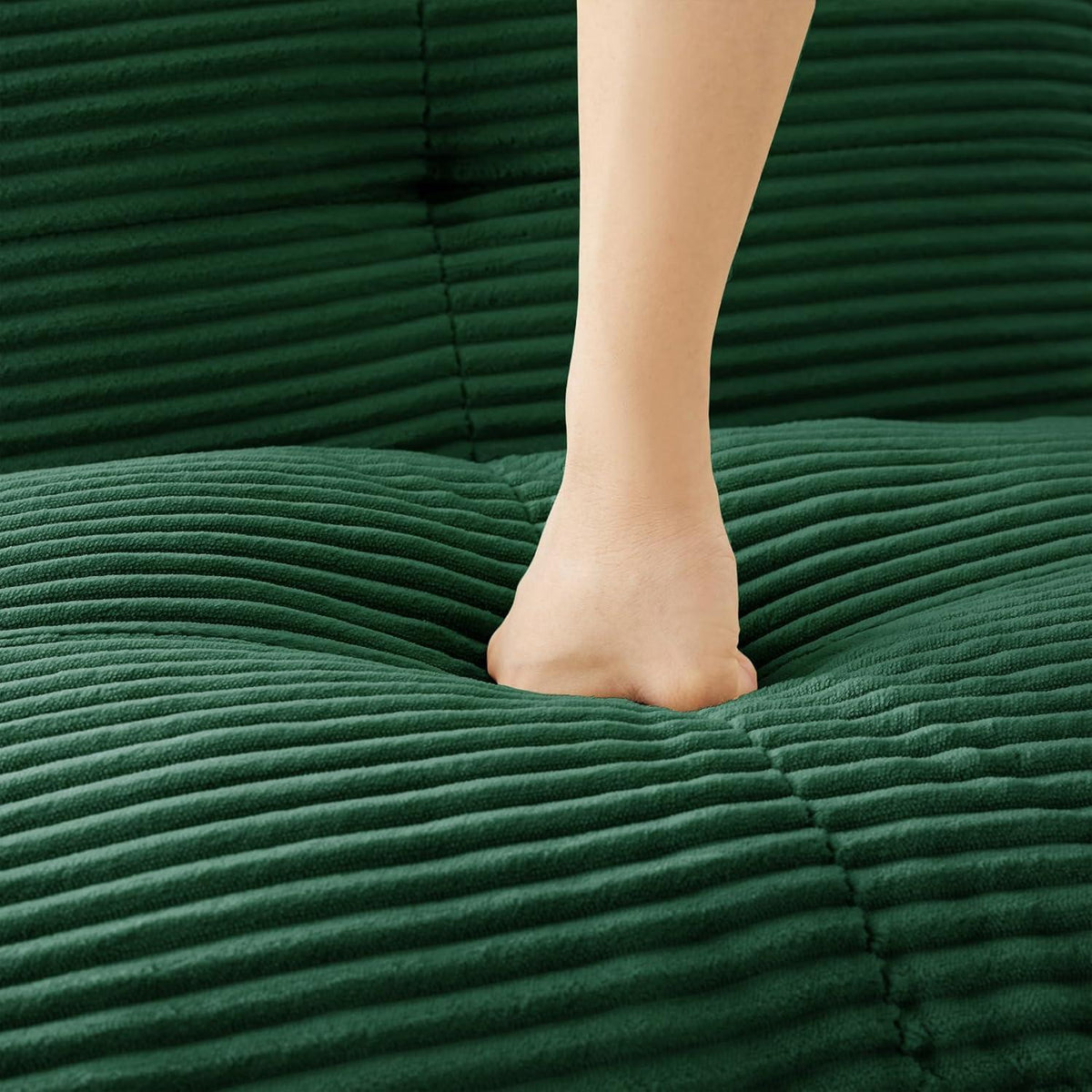 Modularer 2-Sitzer Cord-Sofa mit Hockern – Tiefsitz & Flexibel