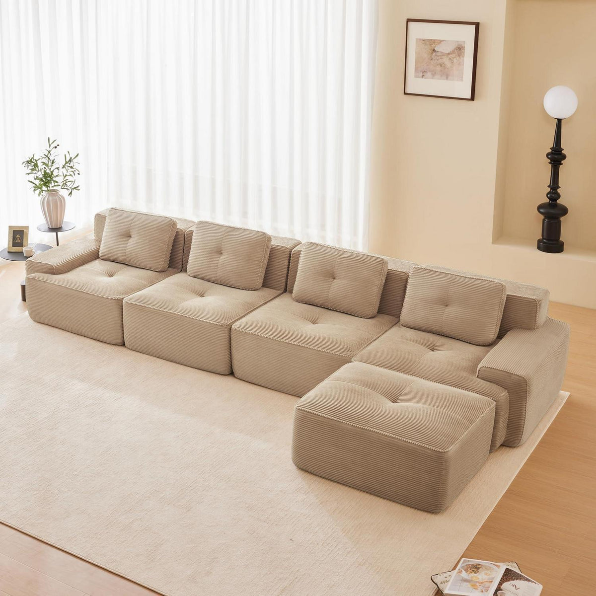 Modularer 4-Sitzer Cord Sofa mit Hocker – Tiefsitz & Komfort