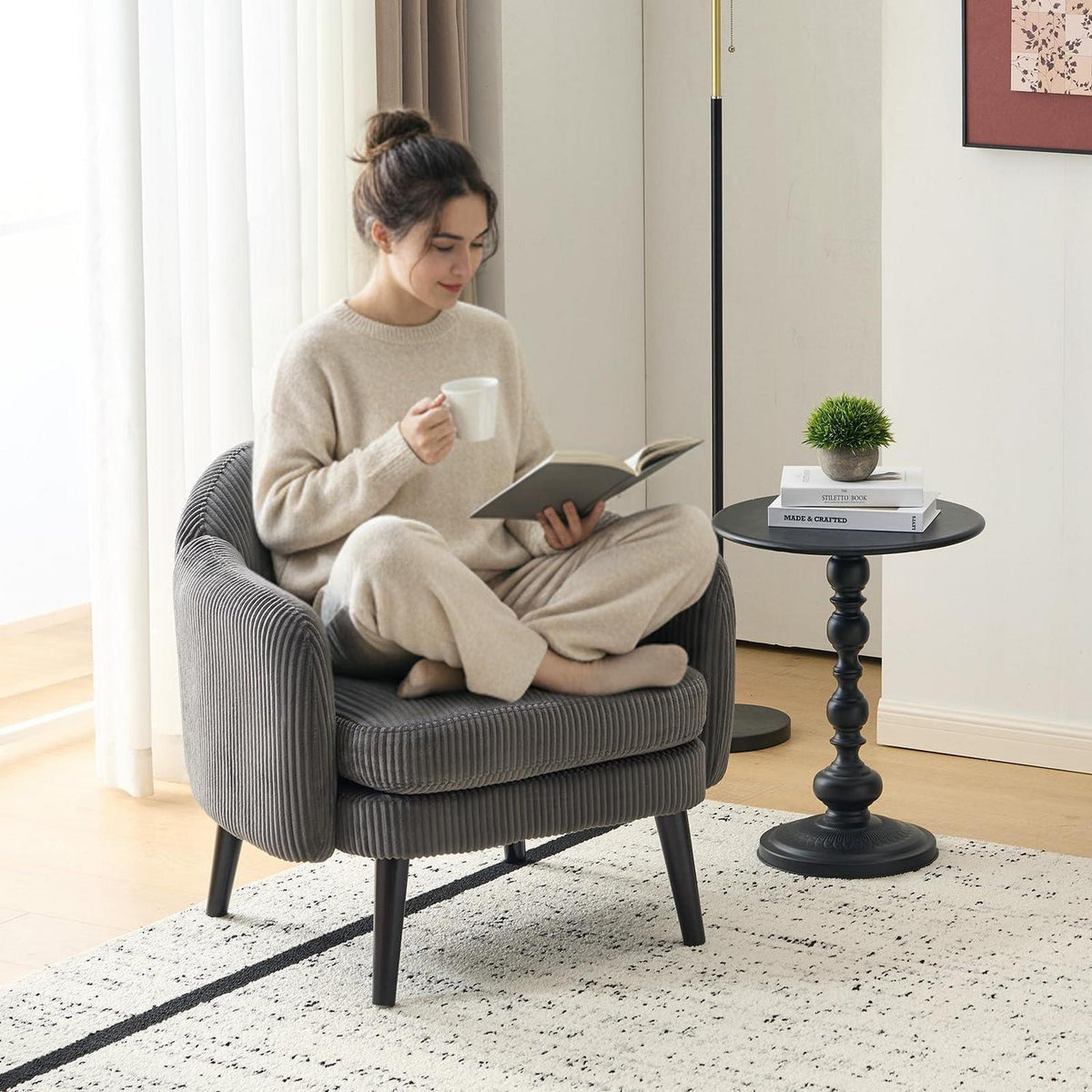 Gepolsterter Cord-Sessel Dunkelgrau – Modern & Bequem