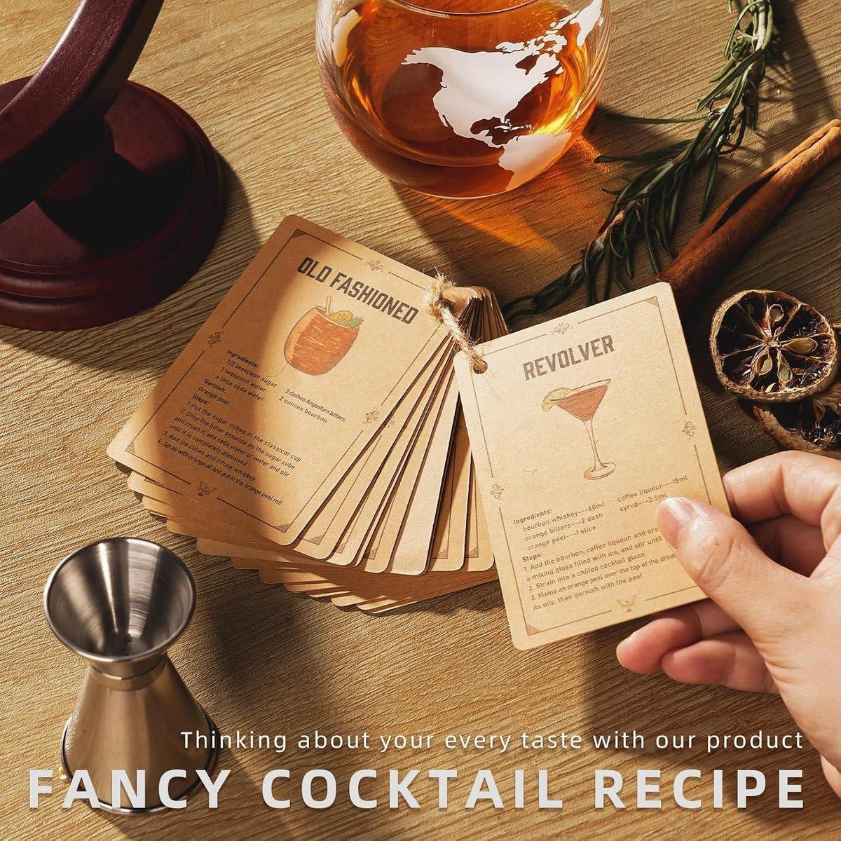Globus Whiskey Karaffe Set mit 4 Gläsern & Geschenkbox