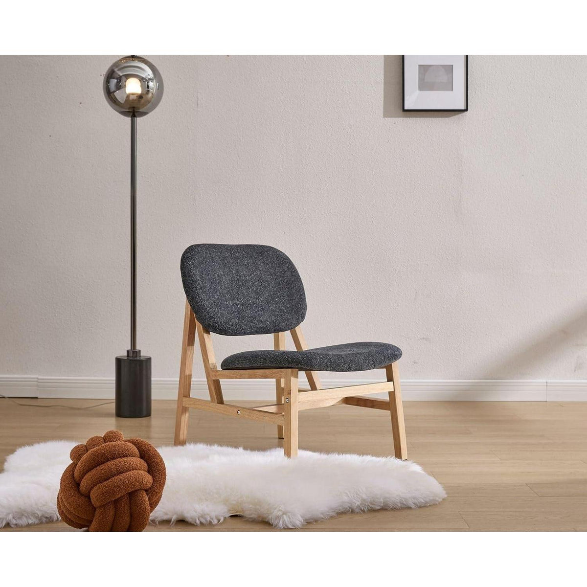 Loungesessel Grau, Chenille & Holzbeine – Bequemer Akzentstuhl