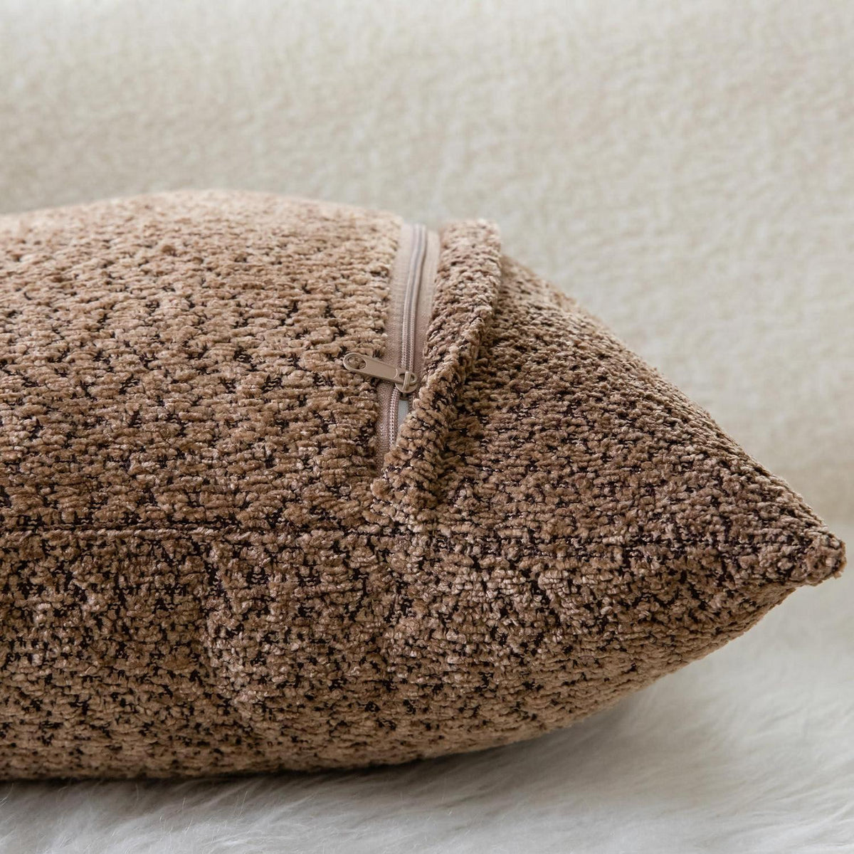 2x Chenille Kissenbezug 40x40cm Braun - Weiche Bouclé Optik