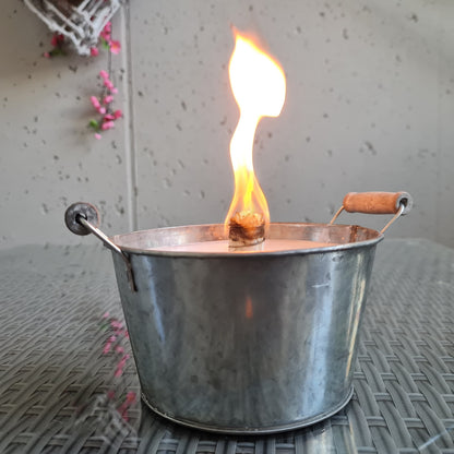 Schwabenfire Große Outdoorkerze mit Dauerdocht in Zink-Schale mit Henkel 20cm